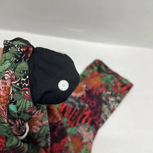 Lululemon Wunder Under Hi Rise 1/2 Tight Leggings Pants 17" Zen Garden Size 10 - Picture 10 of 10